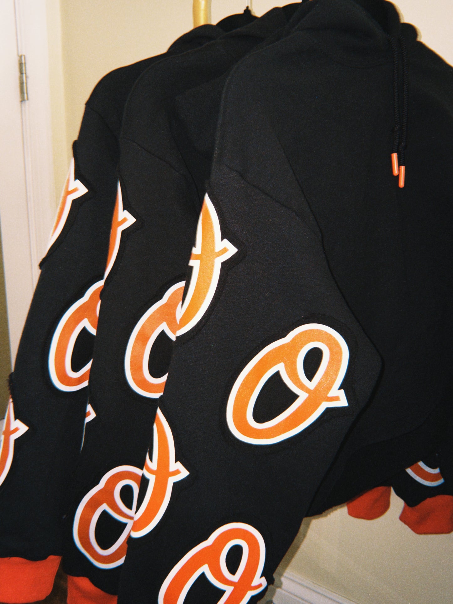 O's Cropped Hoodie